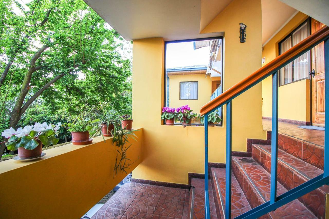 Hostal Del Rio Talca  Luaran gambar