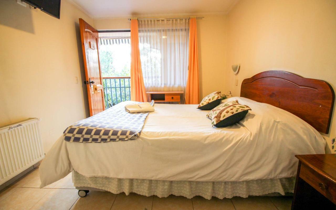 Hostal Del Rio Talca  Luaran gambar